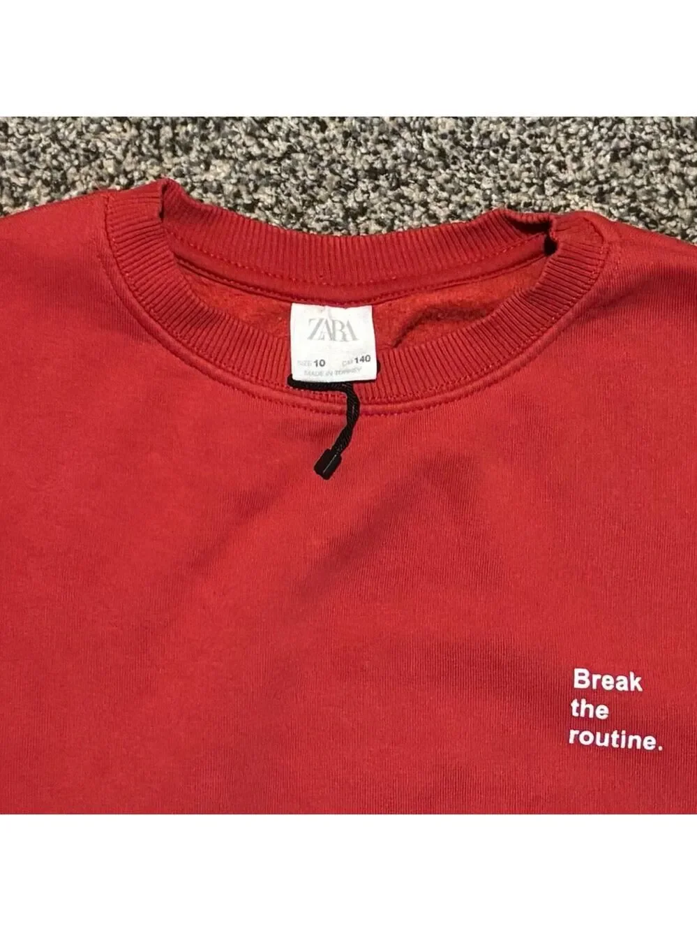 Zara Bold Red Minimalist Casual Sweatshirt Boys or Girls Size 10